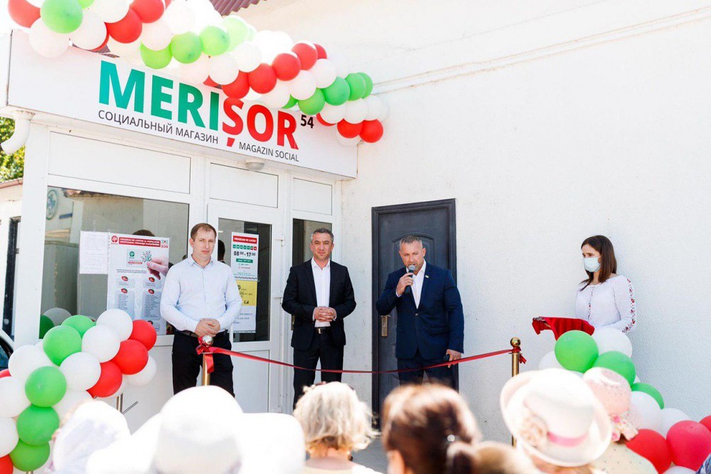 (FOTO) Rețeaua „Merișor” se extinde: la Soroca a fost deschis cel de-al 128-lea magazin social